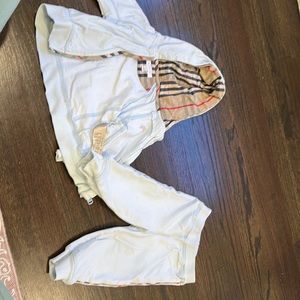 Baby Burberry boy sweat suit